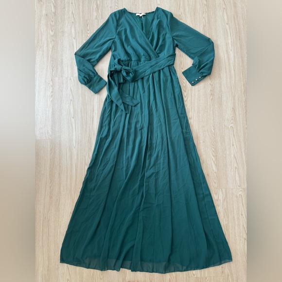 PinkBlush long sleeve chiffon maxi dress nwot - Picture 4 of 4